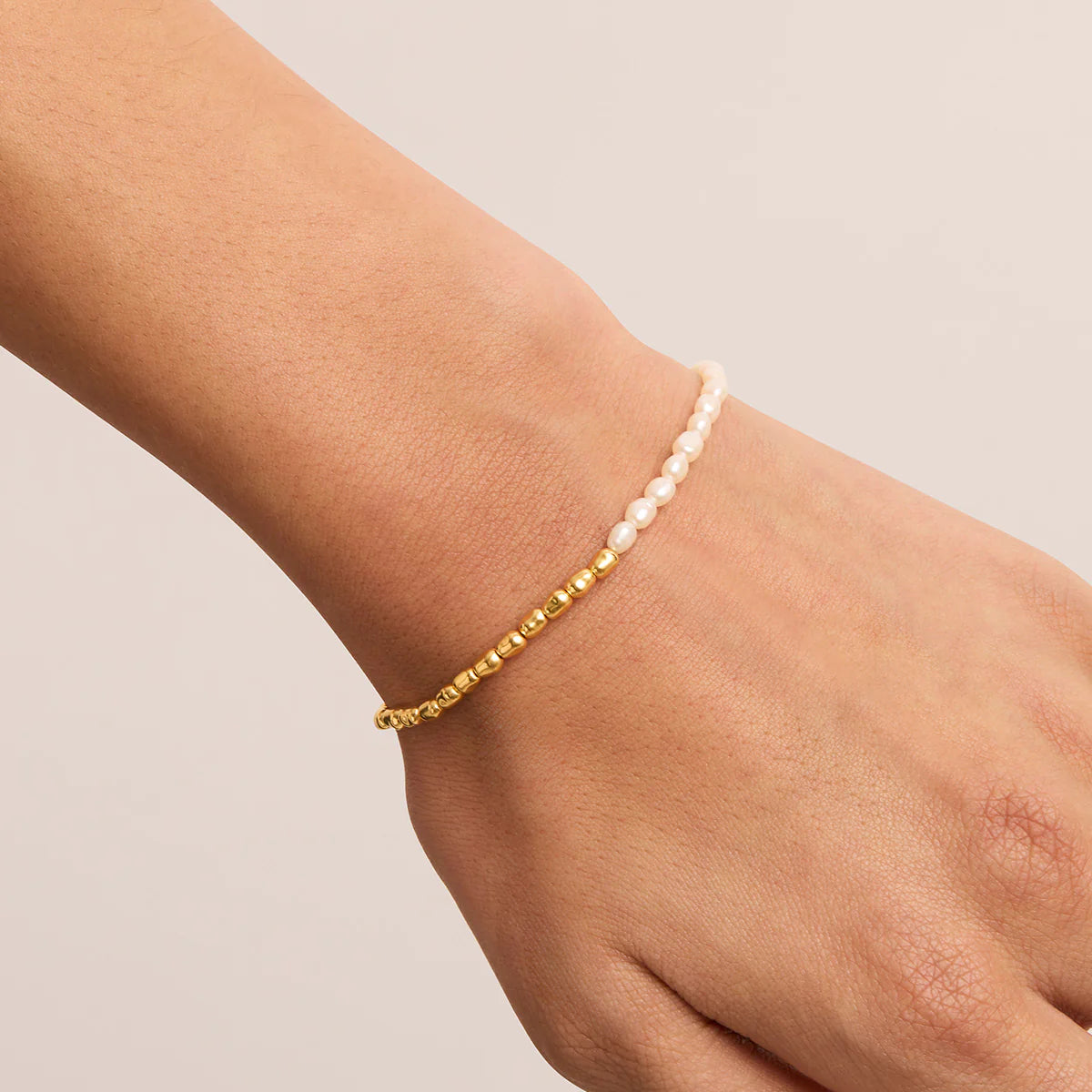 By your side Pearl Bracelet