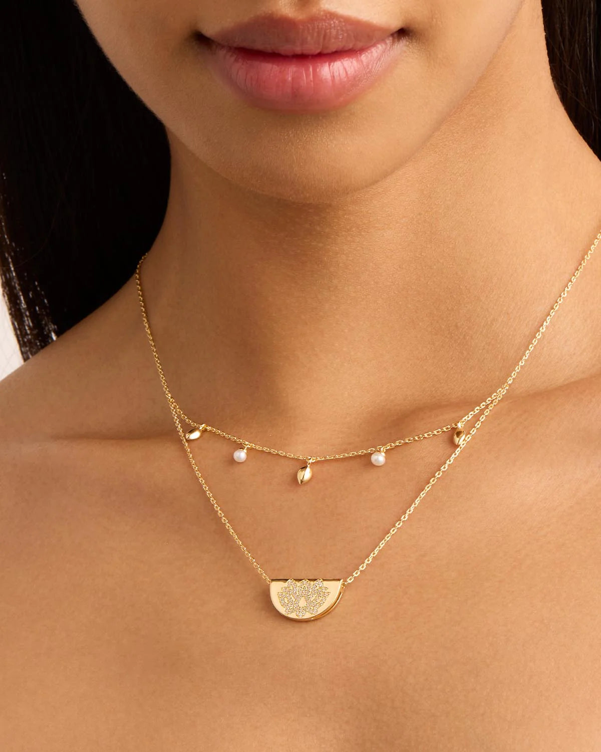 By Charlotte Live in Peace Lotus Necklace
